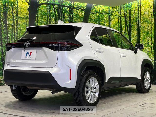 Toyota YARIS CROSS 2024-12 7227737-16