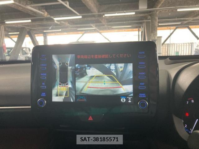 Toyota YARIS CROSS 2021-03 7227734-25
