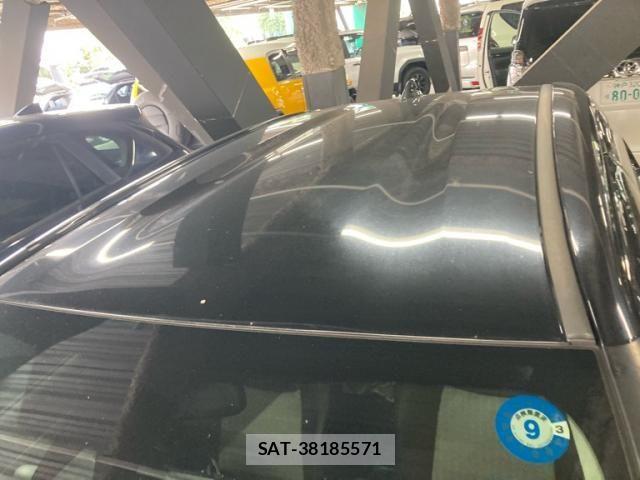 Toyota YARIS CROSS 2021-03 7227734-5