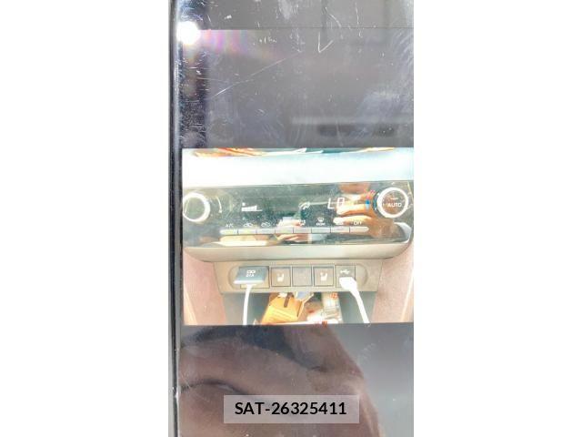 Toyota YARIS CROSS 2021-07 7227733-14