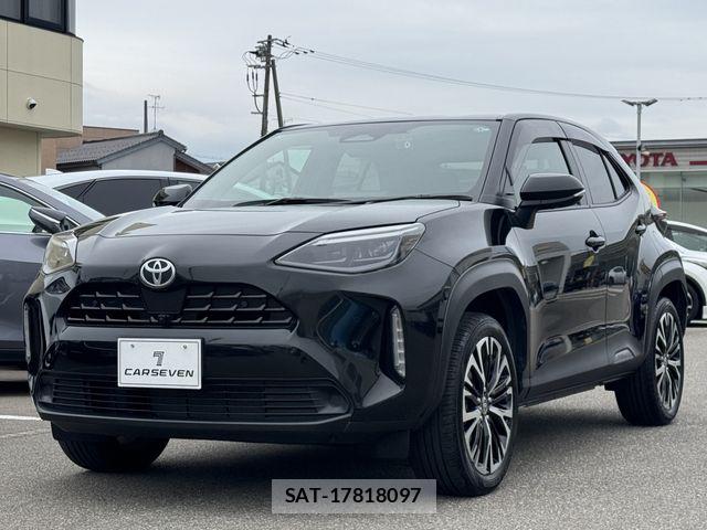 Toyota YARIS CROSS 2025-03 7227742-9