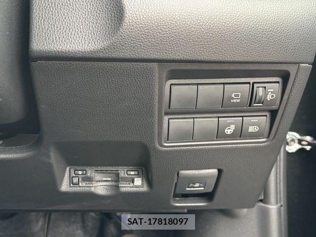 Toyota YARIS CROSS 2025-03 7227742-15