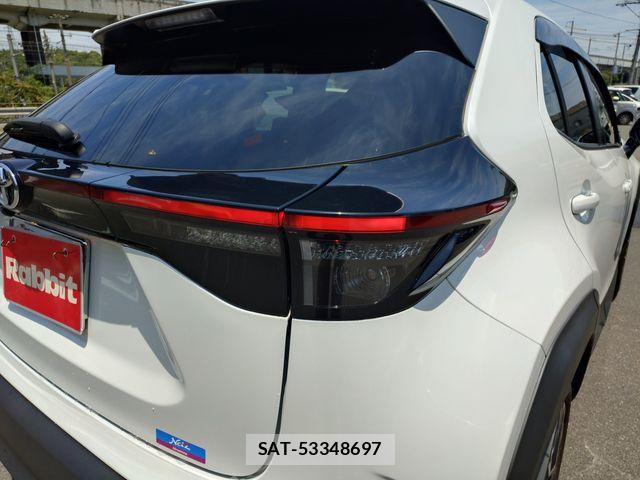Toyota YARIS CROSS 2023-11 7252980-14