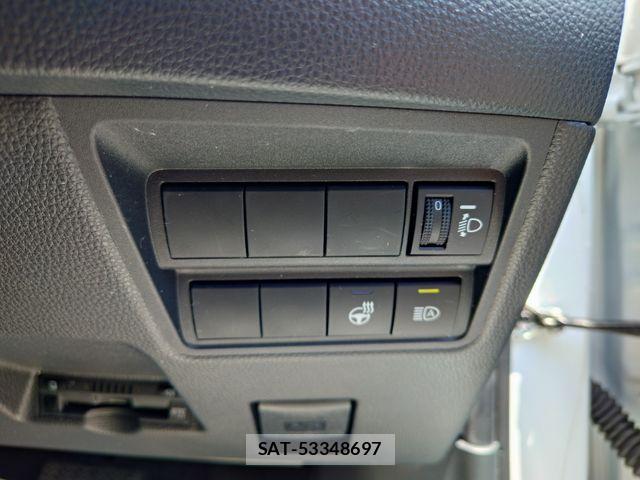 Toyota YARIS CROSS 2023-11 7252980-18