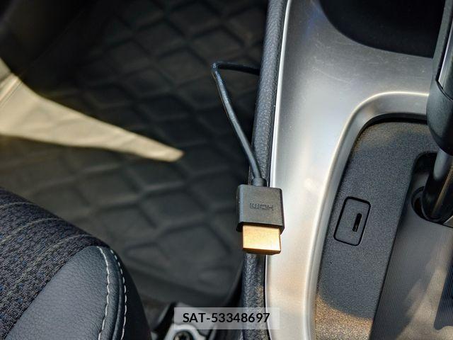 Toyota YARIS CROSS 2023-11 7252980-23