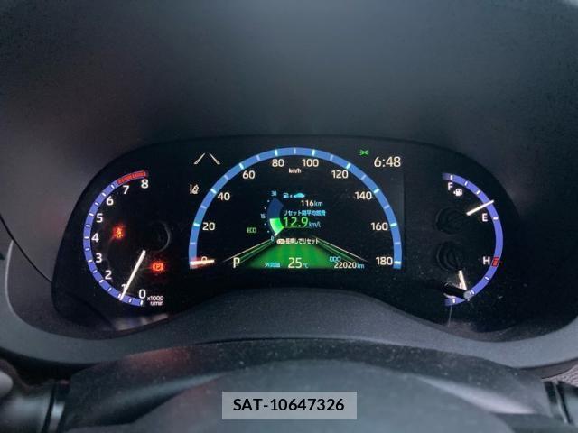 Toyota YARIS CROSS 2021-07 7273345-13