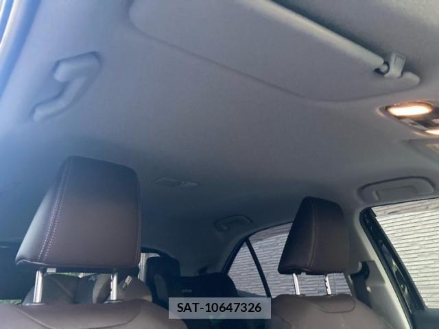 Toyota YARIS CROSS 2021-07 7273345-20