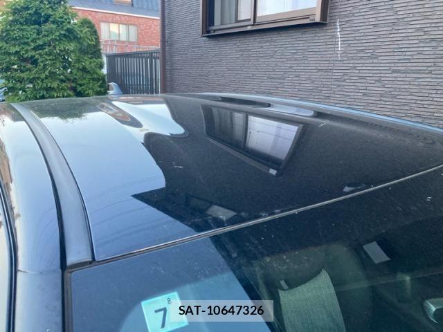 Toyota YARIS CROSS 2021-07 7273345-21