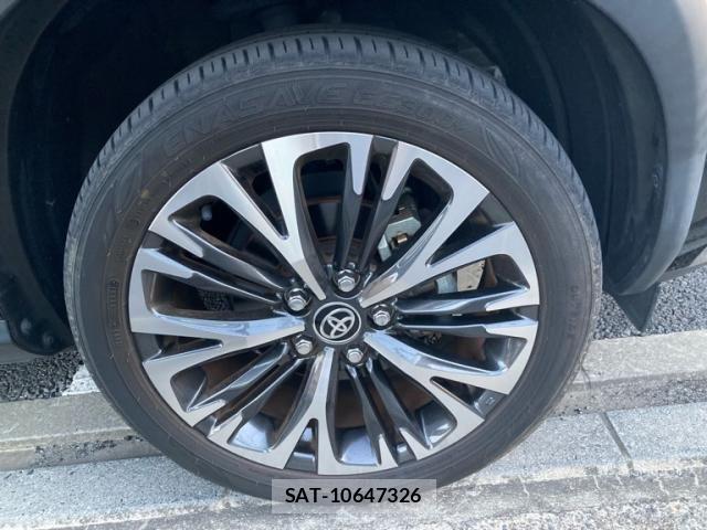 Toyota YARIS CROSS 2021-07 7273345-5