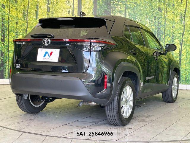 Toyota YARIS CROSS 2024-05 7273346-17