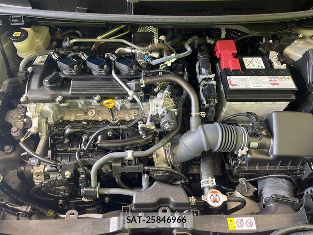 Toyota YARIS CROSS 2024-05 7273346-18