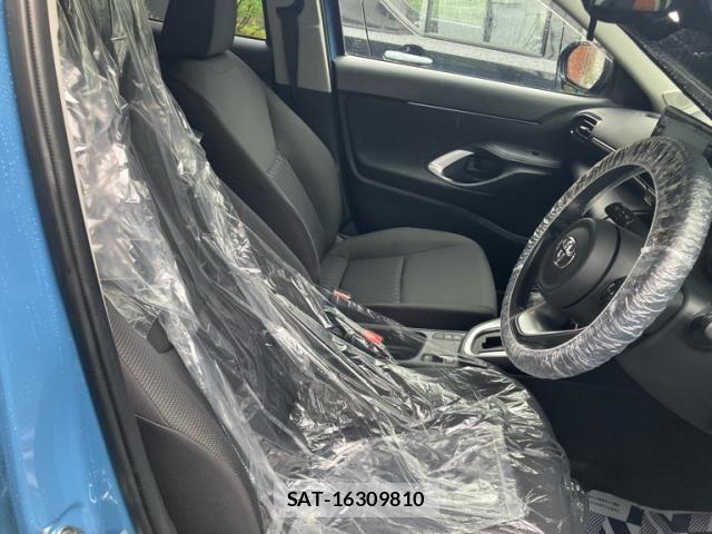 Toyota YARIS CROSS 2023-02 7331475-11