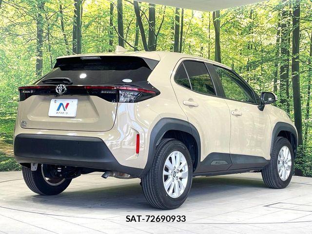 Toyota YARIS CROSS 2020-09 7331479-16