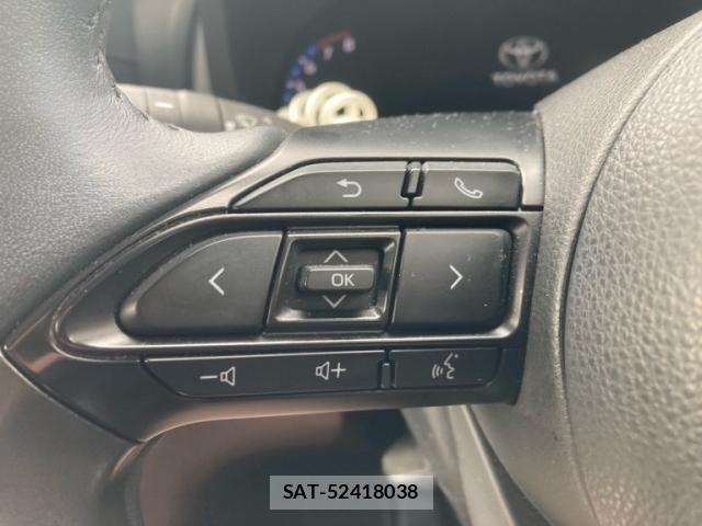 Toyota YARIS CROSS 2020-11 7331478-17