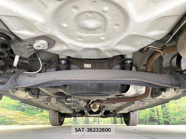 Toyota YARIS CROSS 2020-10 7331480-18