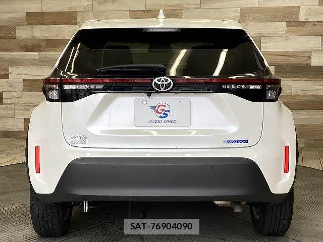 Toyota YARIS CROSS 2024-10 7360671-14