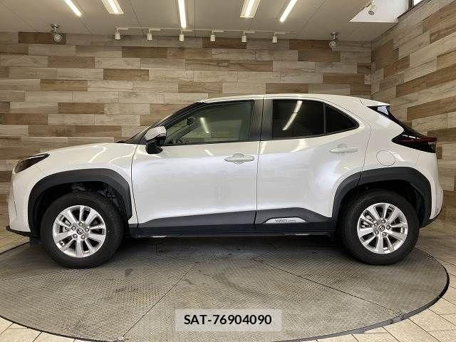 Toyota YARIS CROSS 2024-10 7360671-15