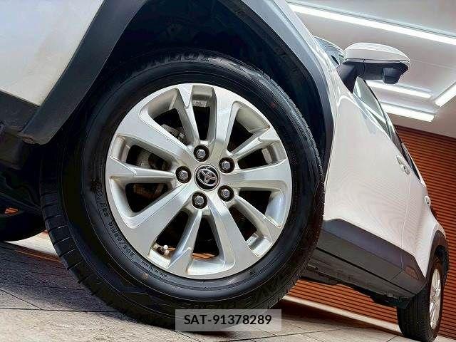 Toyota YARIS CROSS 2024-12 7360662-10