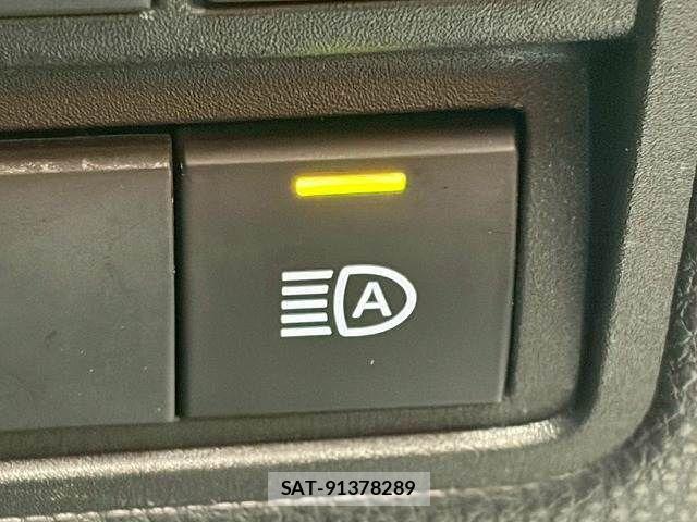Toyota YARIS CROSS 2024-12 7360662-14