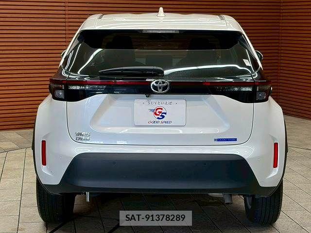 Toyota YARIS CROSS 2024-12 7360662-18