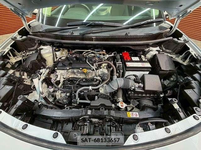 Toyota YARIS CROSS 2024-12 7360655-13