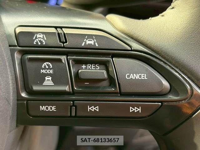 Toyota YARIS CROSS 2024-12 7360655-4