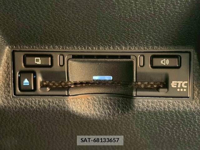Toyota YARIS CROSS 2024-12 7360655-6