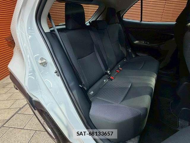 Toyota YARIS CROSS 2024-12 7360655-8