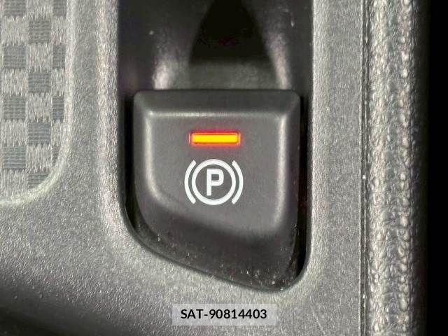 Toyota YARIS CROSS 2024-12 7360667-10