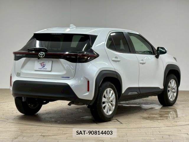 Toyota YARIS CROSS 2024-12 7360667-15
