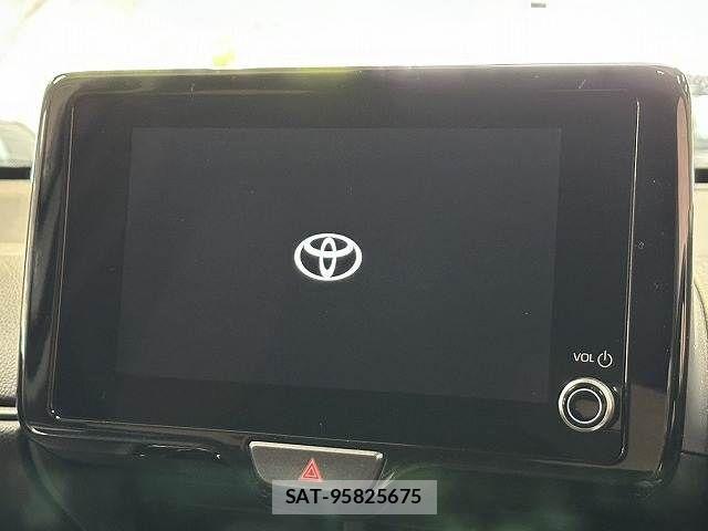 Toyota YARIS CROSS 2024-12 7360668-14