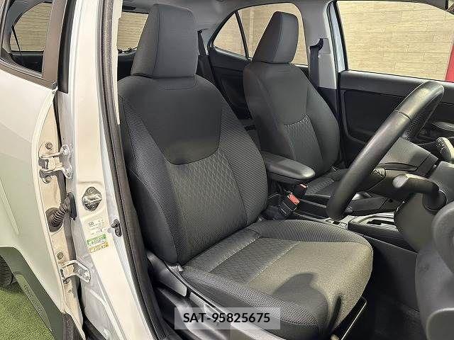 Toyota YARIS CROSS 2024-12 7360668-8