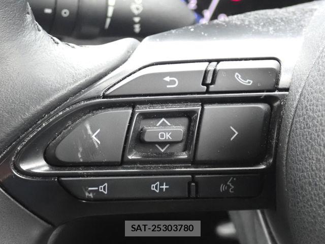 Toyota YARIS CROSS 2023-02 7360651-13