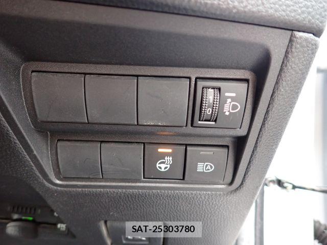 Toyota YARIS CROSS 2023-02 7360651-15