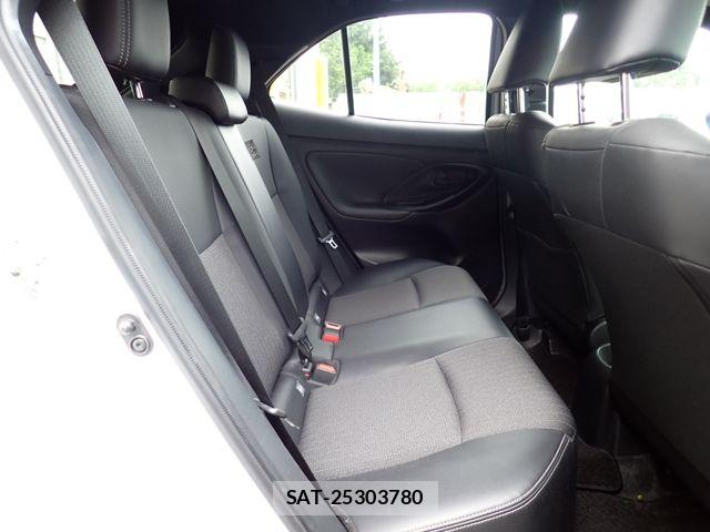 Toyota YARIS CROSS 2023-02 7360651-23