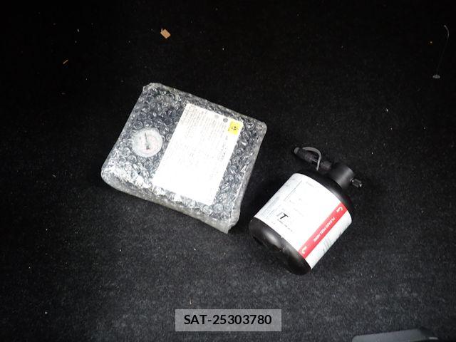 Toyota YARIS CROSS 2023-02 7360651-25