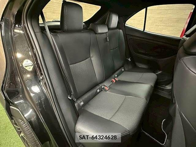 Toyota YARIS CROSS 2026-01 7360653-9