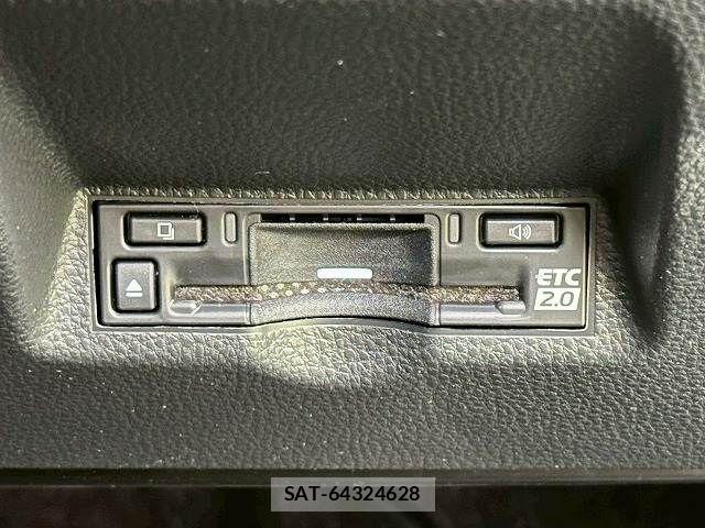 Toyota YARIS CROSS 2026-01 7360653-15