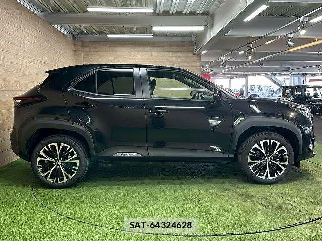 Toyota YARIS CROSS 2026-01 7360653-17