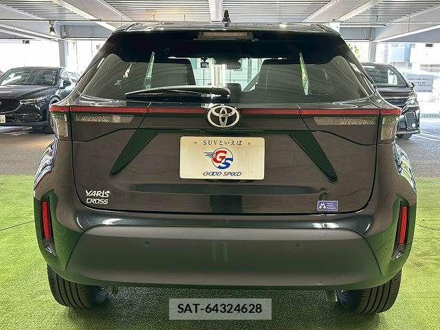Toyota YARIS CROSS 2026-01 7360653-18