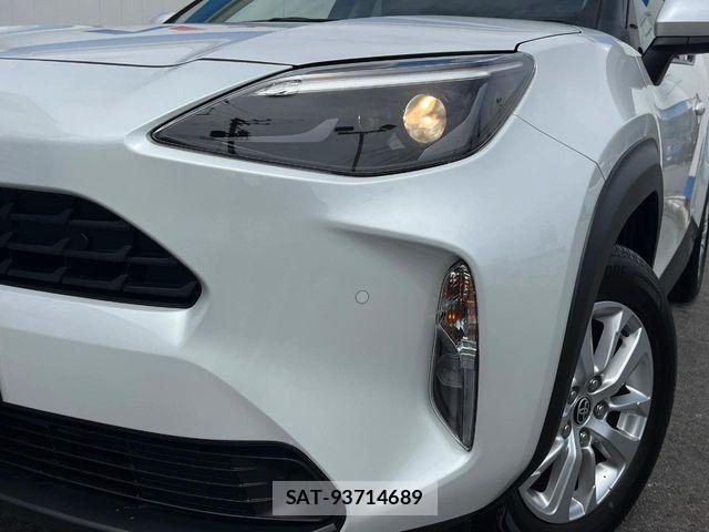 Toyota YARIS CROSS 2025-06 7360674-12