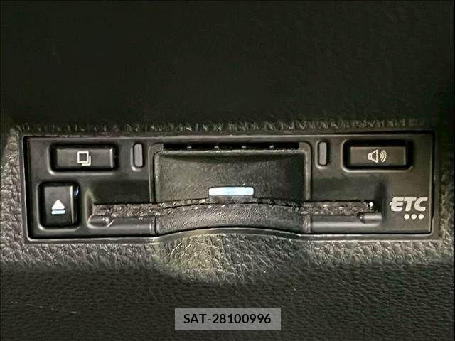 Toyota YARIS CROSS 2024-12 7360673-12