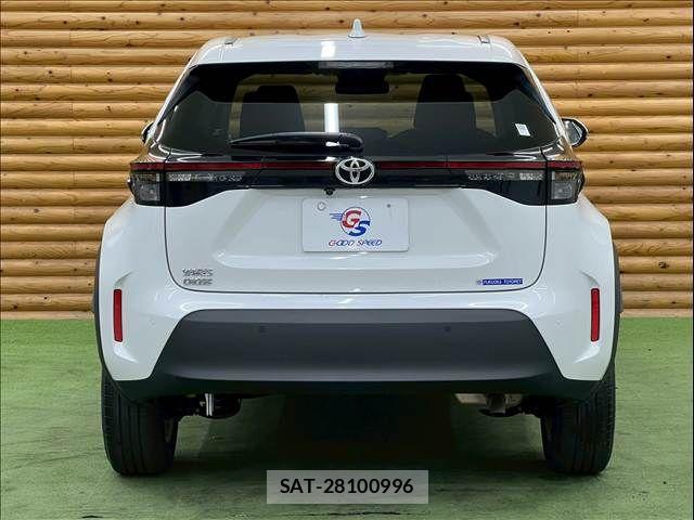 Toyota YARIS CROSS 2024-12 7360673-18