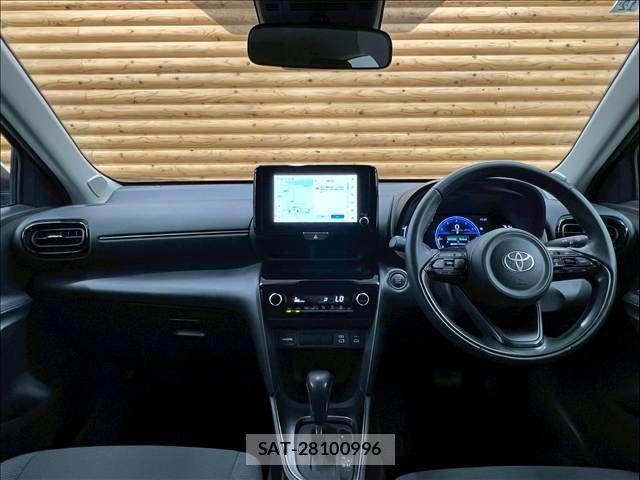 Toyota YARIS CROSS 2024-12 7360673-2