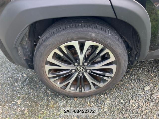 Toyota YARIS CROSS 2023-07 7360666-5