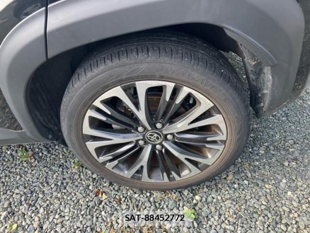 Toyota YARIS CROSS 2023-07 7360666-7