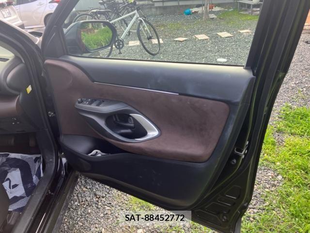 Toyota YARIS CROSS 2023-07 7360666-8