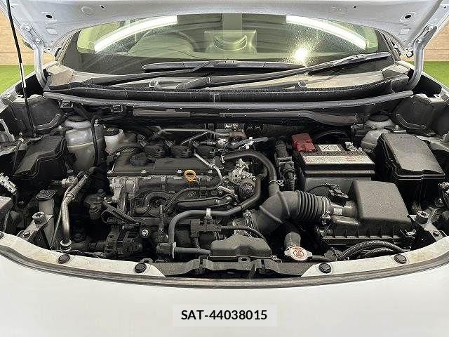 Toyota YARIS CROSS 2024-12 7360672-12