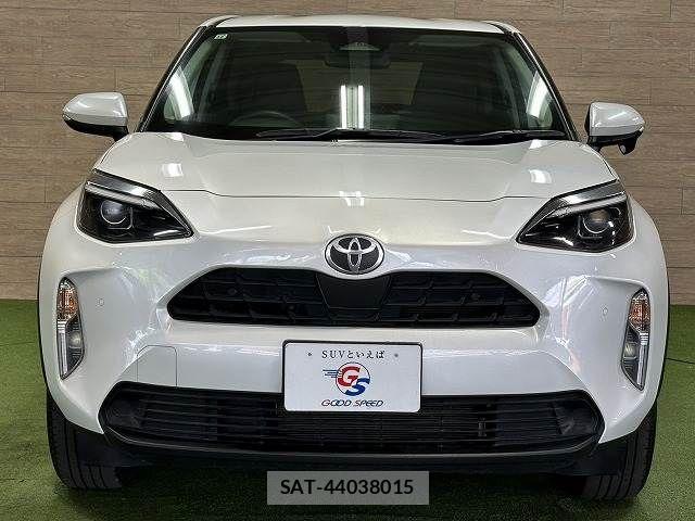 Toyota YARIS CROSS 2024-12 7360672-15