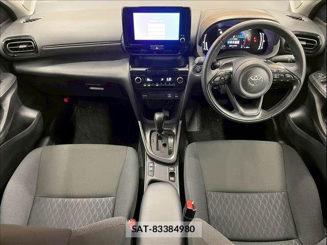 Toyota YARIS CROSS 2024-10 7360665-2